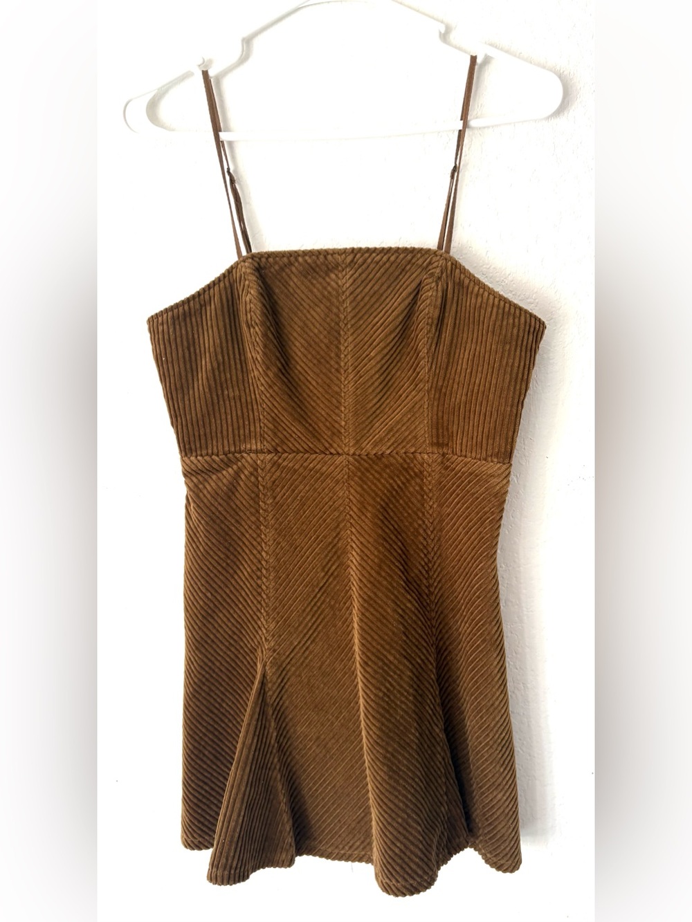 Urban Outfitters Strapless Corduroy Dress in Chestnut Brown hint of olive